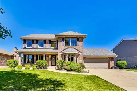 9119 S Somerset Ln, Woodridge, IL 60517