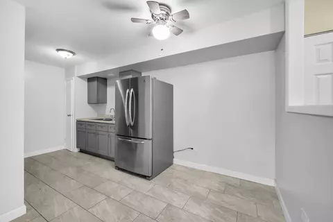 Kitchen - 710 Hill Dr #108, Hoffman Estates, IL 60169 photo 1 of 3