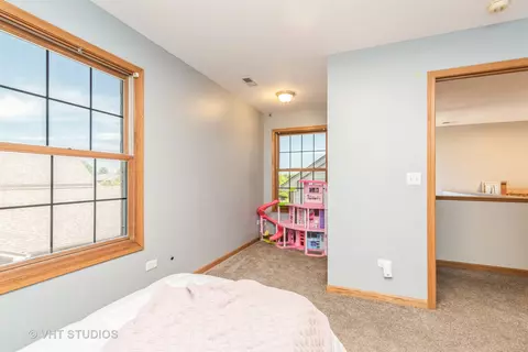 Bedroom - 5824 Fieldstone Trl, Mchenry, IL 60050 photo 4 of 5