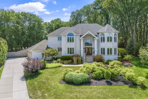 12123 Graceland Ct, Homer Glen, IL 60491