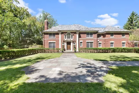 58 Woodley Rd, Winnetka, IL 60093