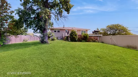 Exterior - 16632 76th Ave, Tinley Park, IL 60477 photo 5 of 7