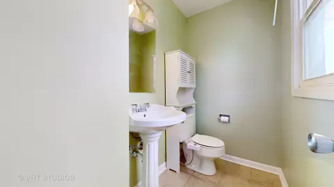 Bath - 16632 76th Ave, Tinley Park, IL 60477 photo 1 of 3