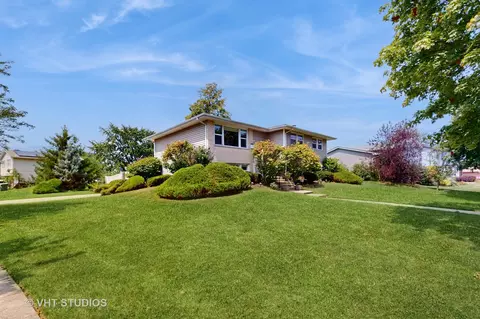 Exterior - 16632 76th Ave, Tinley Park, IL 60477 photo 3 of 7