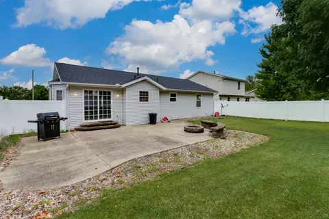 Exterior - 2201 Dawson Dr, Normal, IL 61761 photo 2 of 8
