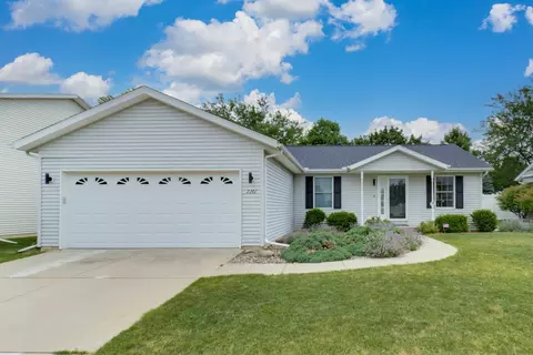 Exterior - 2201 Dawson Dr, Normal, IL 61761 photo 8 of 8