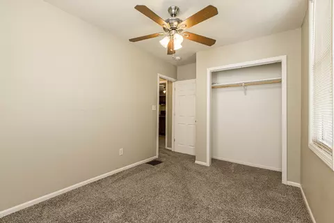 803 Bunn St, Bloomington, IL 61701 photo 20