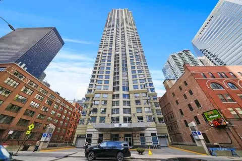 440 N Wabash Ave #M-52, Chicago, IL 60611
