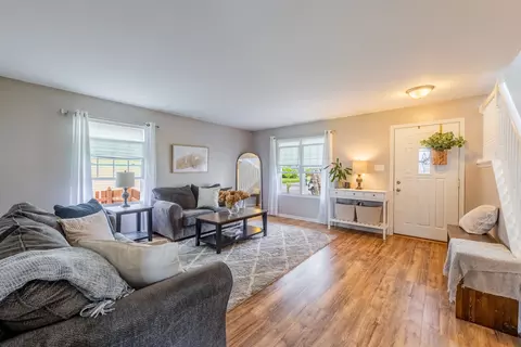 Entry Way - 1503 Green Trails Dr, Plainfield, IL 60586 photo 1 of 1