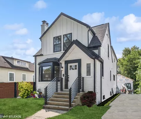 Exterior - Undisclosed, Elmhurst, IL 60126 photo 2 of 3