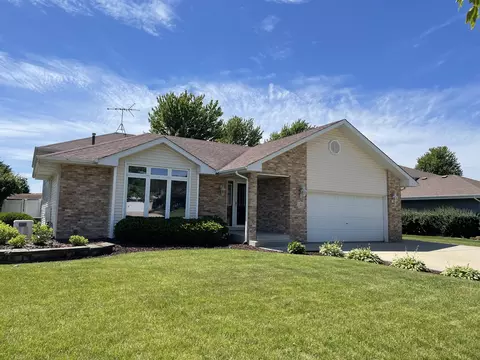 21 Victorian Dr, New Lenox, IL 60451