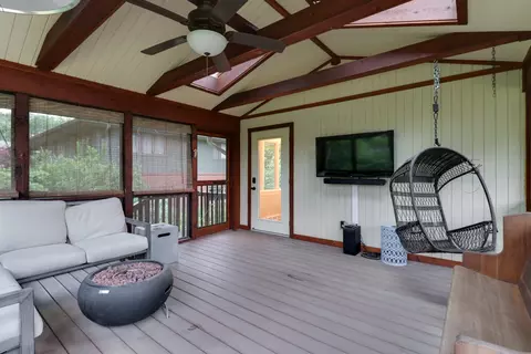 Exterior - 7 Knollcrest Ct, Normal, IL 61761 photo 4 of 11