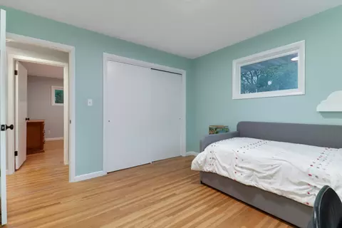 Bedroom - 7 Knollcrest Ct, Normal, IL 61761 photo 3 of 8