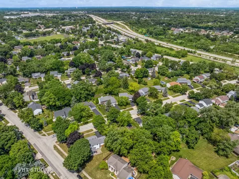 View/Area - 313 Ambleside Dr, Roselle, IL 60172 photo 5 of 8
