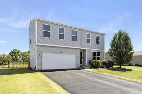 2348 Titus Dr, Yorkville, IL 60560