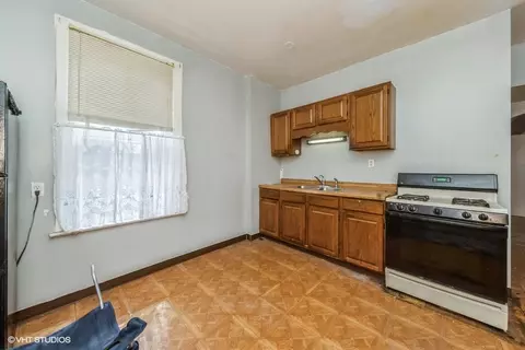 732 E 92nd St, Chicago, IL 60619 photo 6