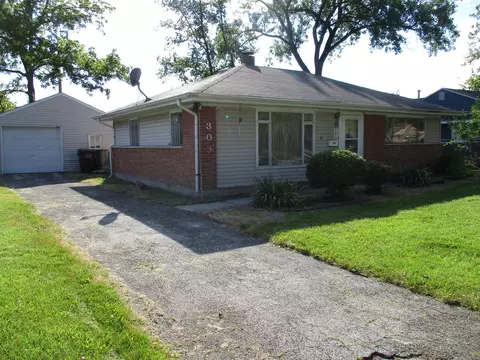 303 Blackhawk Dr, Park Forest, IL 60466