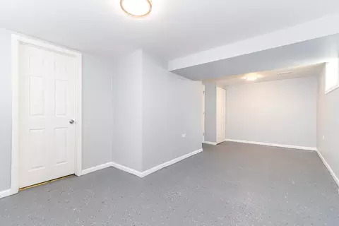 135 E 122nd Pl, Chicago, IL 60628 photo 6