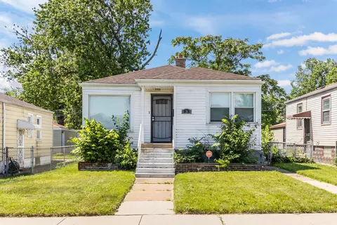 135 E 122nd Pl, Chicago, IL 60628