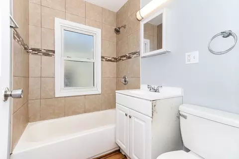 135 E 122nd Pl, Chicago, IL 60628 photo 13