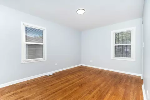 135 E 122nd Pl, Chicago, IL 60628 photo 15