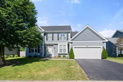985 Red Clover Dr, Aurora, IL 60504