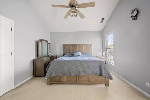 Bedroom - 985 Red Clover Dr, Aurora, IL 60504 photo 2 of 5