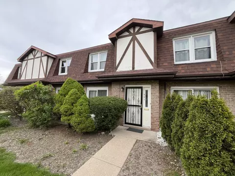 441 Dodge Ave, Evanston, IL 60202