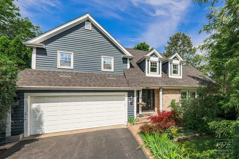 949 Elm St, Naperville, IL 60540