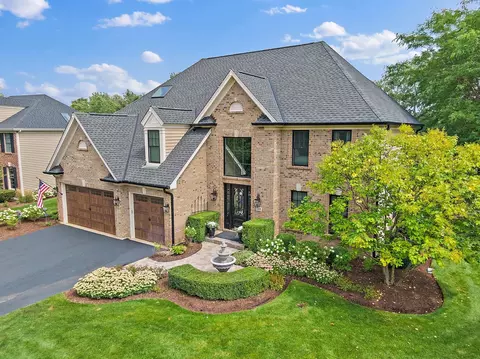 368 Thorne St, Batavia, IL 60510