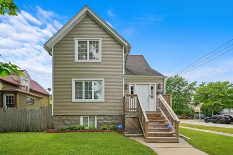 518 N 6th Ave, Maywood, IL 60153