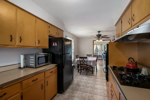 1629 Sisson St, Lockport, IL 60441 photo 5
