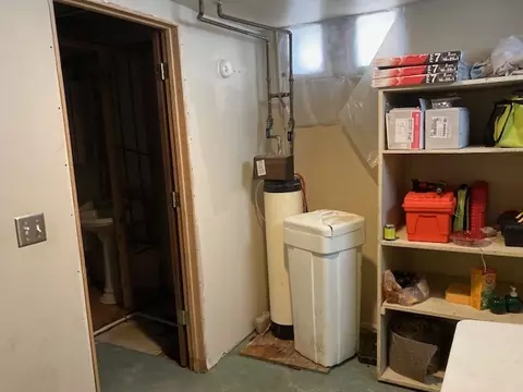 Other - 693 Slade Ave, Elgin, IL 60120 photo 3 of 4