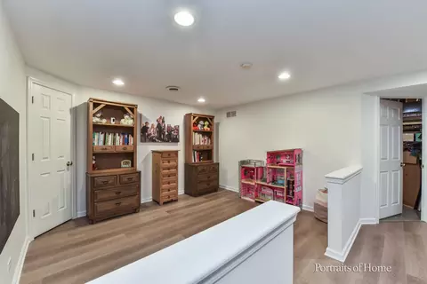 24149 Brancaster Dr, Naperville, IL 60564 photo 33