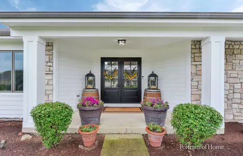 24149 Brancaster Dr, Naperville, IL 60564 photo 2