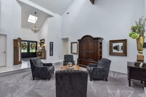24149 Brancaster Dr, Naperville, IL 60564 photo 9