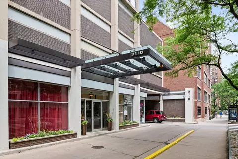 3110 N Sheridan Rd #707, Chicago, IL 60657