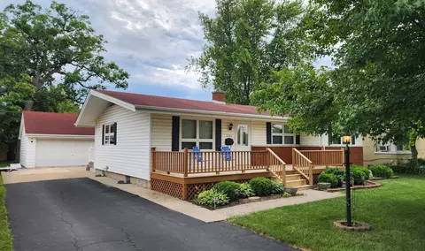 1286 Rohe Ln, Crete, IL 60417