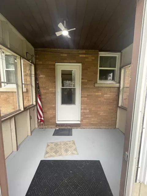 Exterior - 380 S May Ave, Kankakee, IL 60901 photo 3 of 7