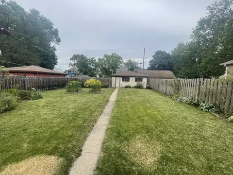 Exterior - 380 S May Ave, Kankakee, IL 60901 photo 6 of 7