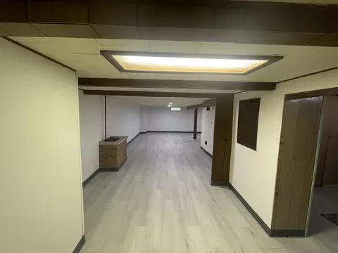 Entry Way - 380 S May Ave, Kankakee, IL 60901 photo 2 of 2