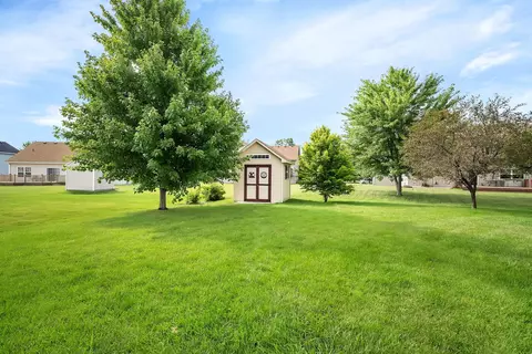 1898 Cherry Ct, Morris, IL 60450 photo 37