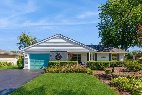 1426 Sequoia Ln, Darien, IL 60561