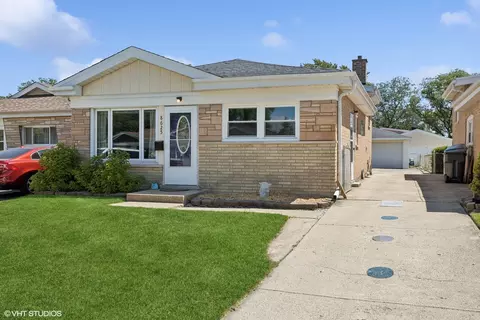 8625 Lincoln Dr, Lyons, IL 60534
