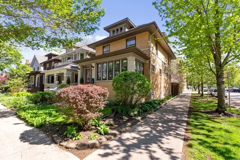 1457 W Norwood St, Chicago, IL 60660