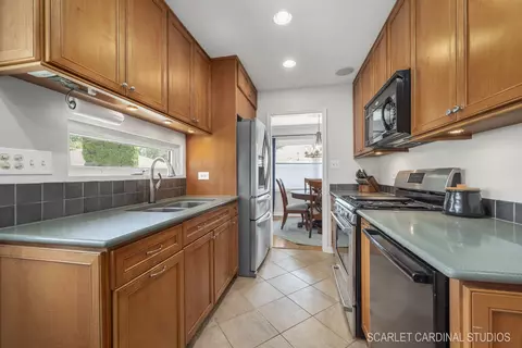 415 S Hazelton Ave, Wheaton, IL 60187 photo 8