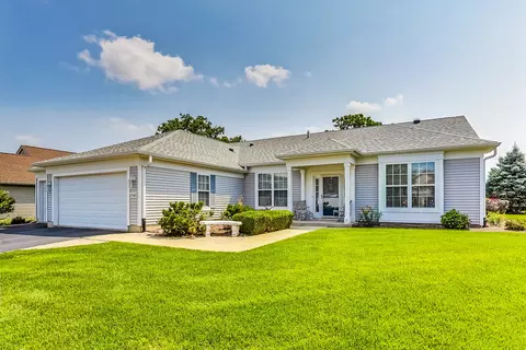 11942 Harrison Rd, Huntley, IL 60142