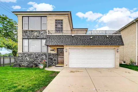 8401 W Brodman Ave, Chicago, IL 60656