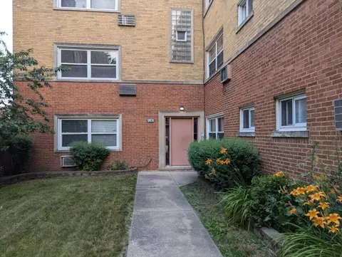 7408 N Oakley Ave #2D, Chicago, IL 60645