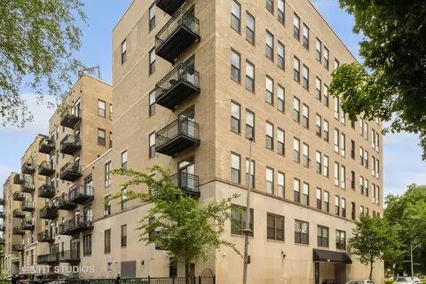 811 S Lytle St #412, Chicago, IL 60607